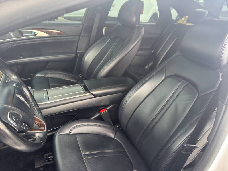 2018 Lincoln MKZ Select