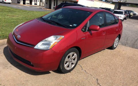 2006 Toyota Prius for sale at VENTURE MOTOR SPORTS in Chesapeake VA