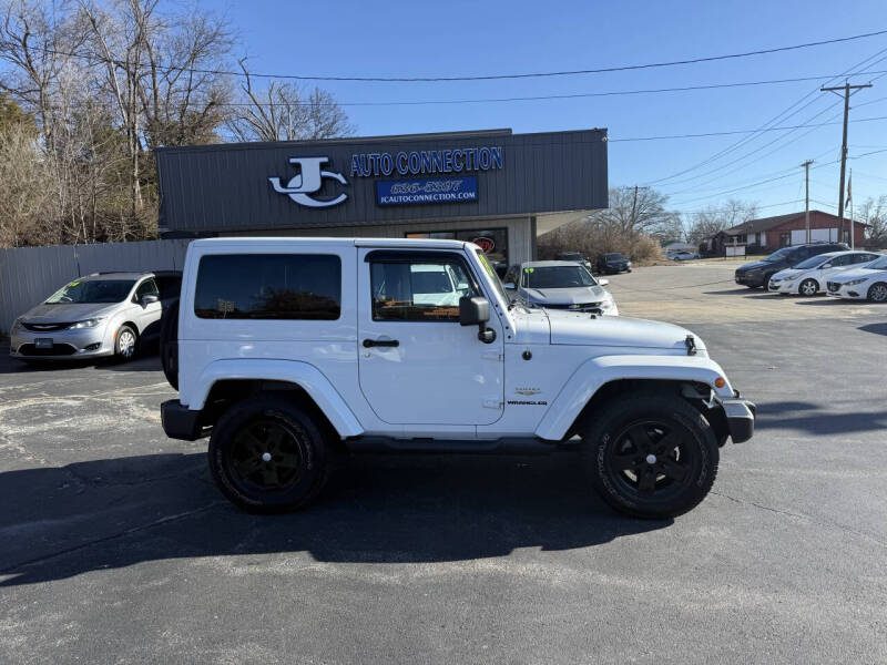 2013 Jeep Wrangler Sahara's photo