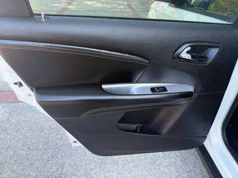 2013 Dodge Journey R/T