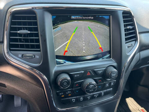 2018 Jeep Grand Cherokee Laredo