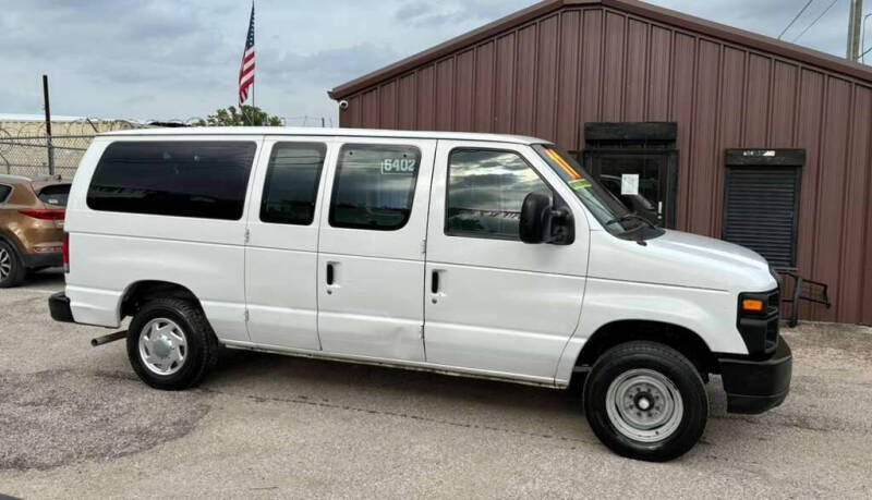 2011 Ford E-Series E-150