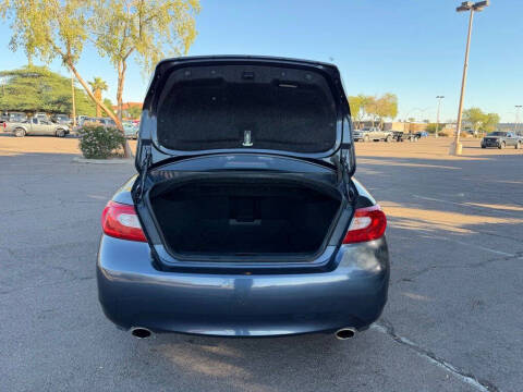 2011 Infiniti M37