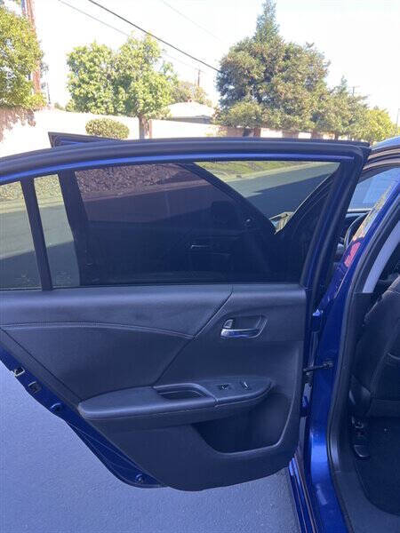 2017 Honda Accord Hybrid Touring