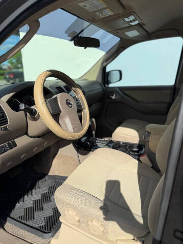 2012 Nissan Pathfinder S