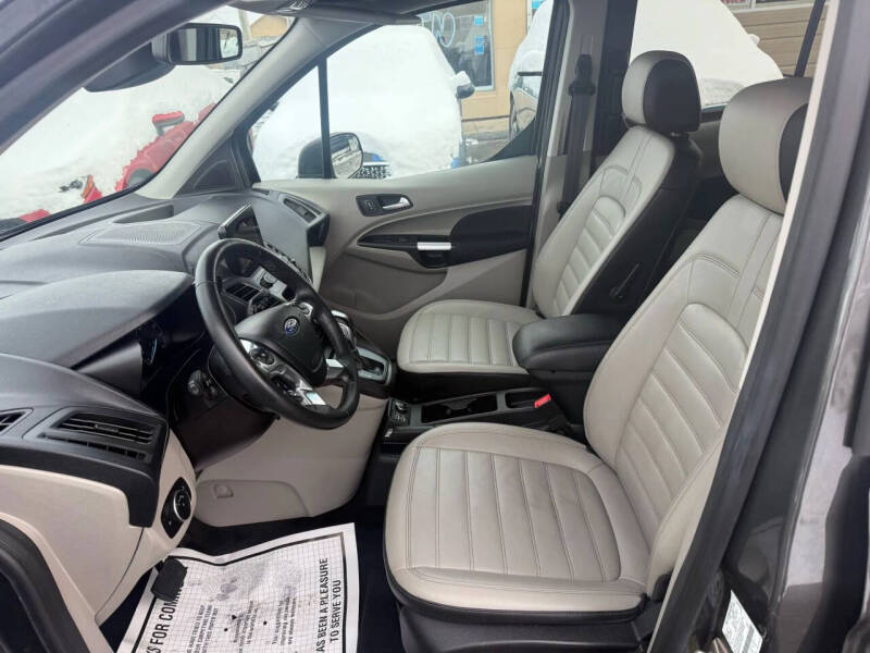 2019 Ford Transit Connect XLT