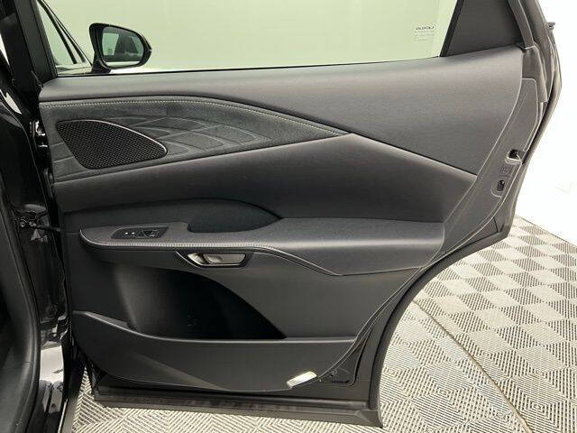 2023 Lexus RX 350 F SPORT Handling