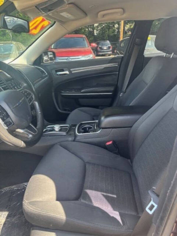 2020 Chrysler 300 Touring