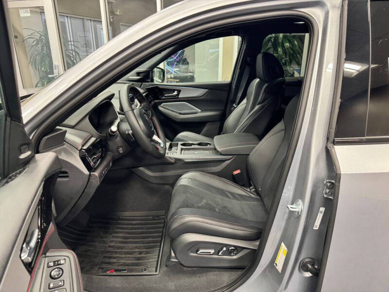 2026 Acura MDX SH-AWD w/A-SPEC