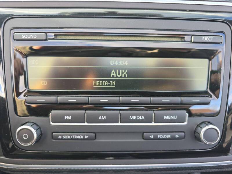 2014 Volkswagen Beetle Convertible