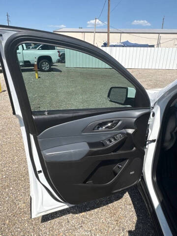 2021 Chevrolet Traverse LT Leather