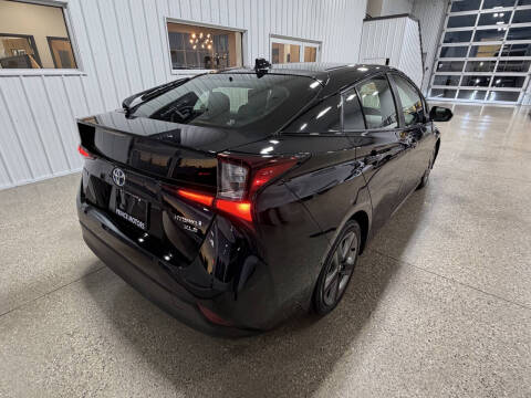 2022 Toyota Prius XLE