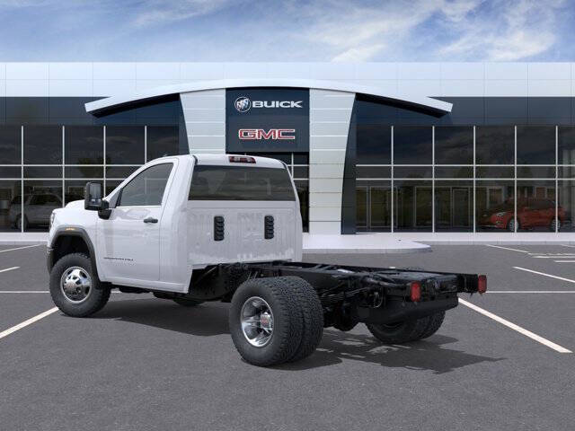 2026 GMC Sierra 3500HD CC