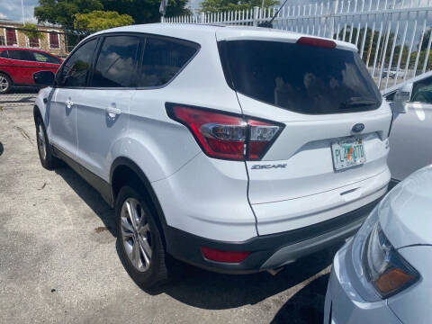 2017 Ford Escape SE