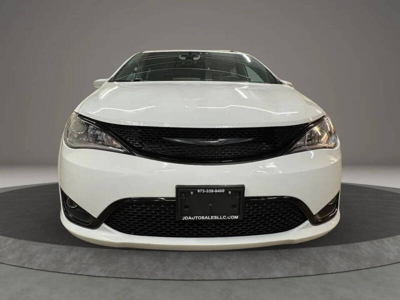 2019 Chrysler Pacifica Touring Plus