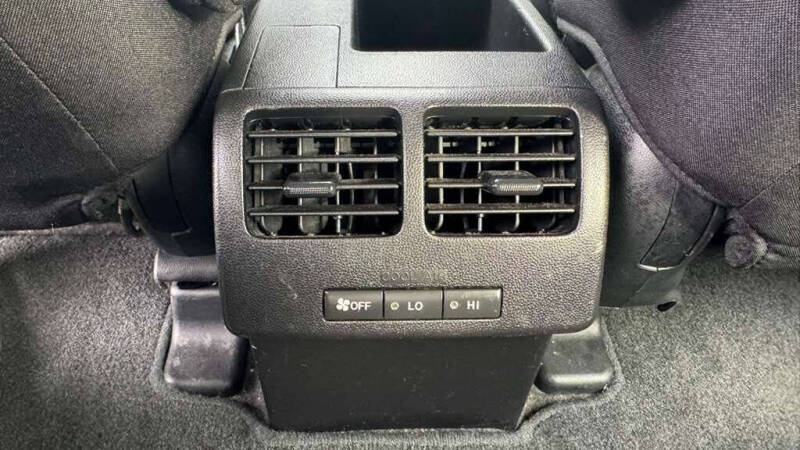 2012 Mazda MAZDA5 Sport