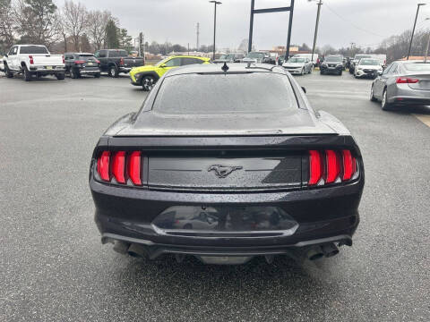 2023 Ford Mustang EcoBoost