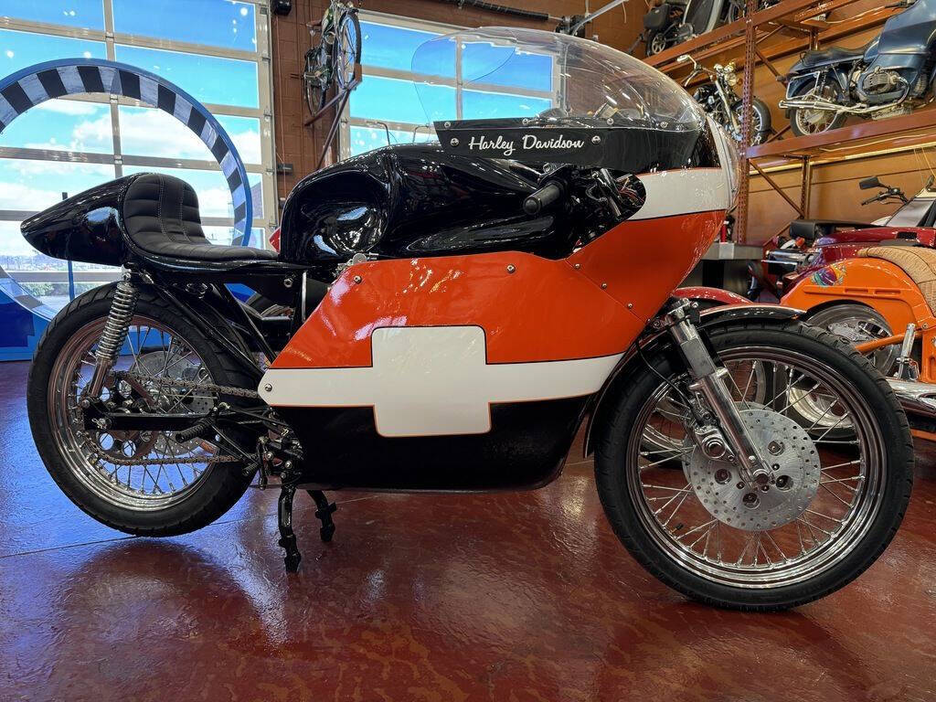 1981 Harley-Davidson® XRTT Ironhead Road Racer Tribu 2