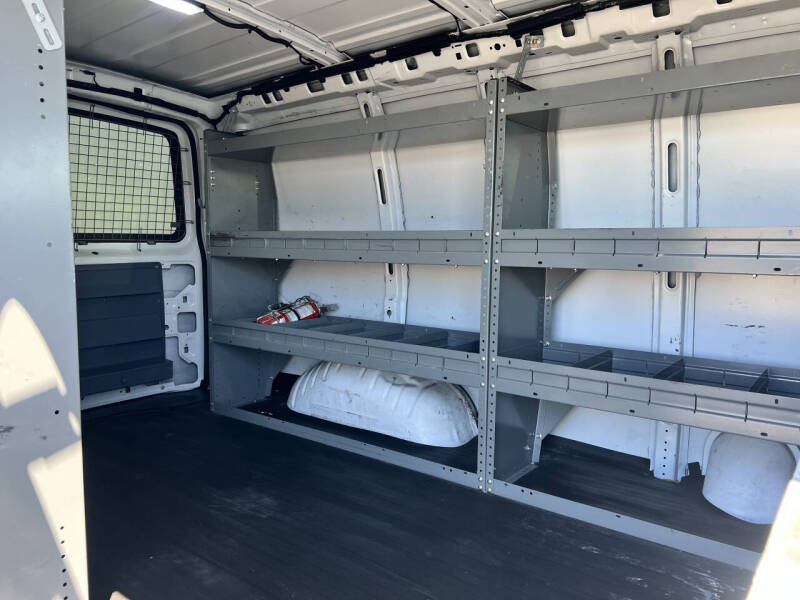 2017 Chevrolet Express 2500