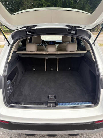 2021 Mercedes-Benz GLC GLC 300