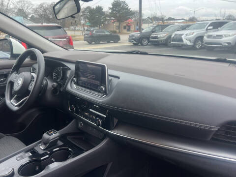 2021 Nissan Rogue SV