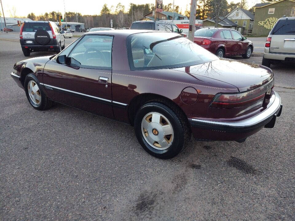 1990 Buick Reatta for sale at MR Motors in Tomahawk, WI