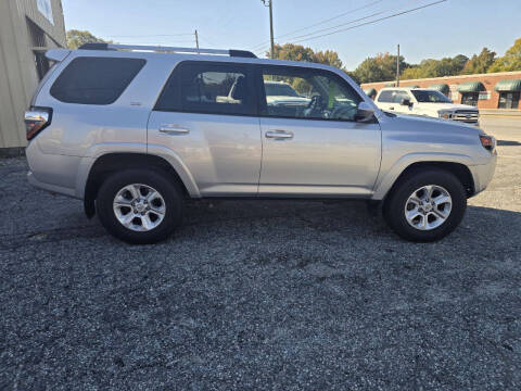 2019 Toyota 4Runner SR5