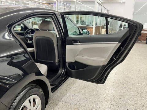 2019 Hyundai Elantra