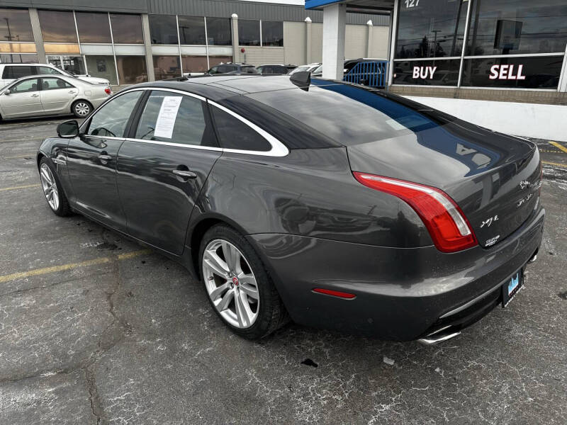 2016 Jaguar XJL Portfolio