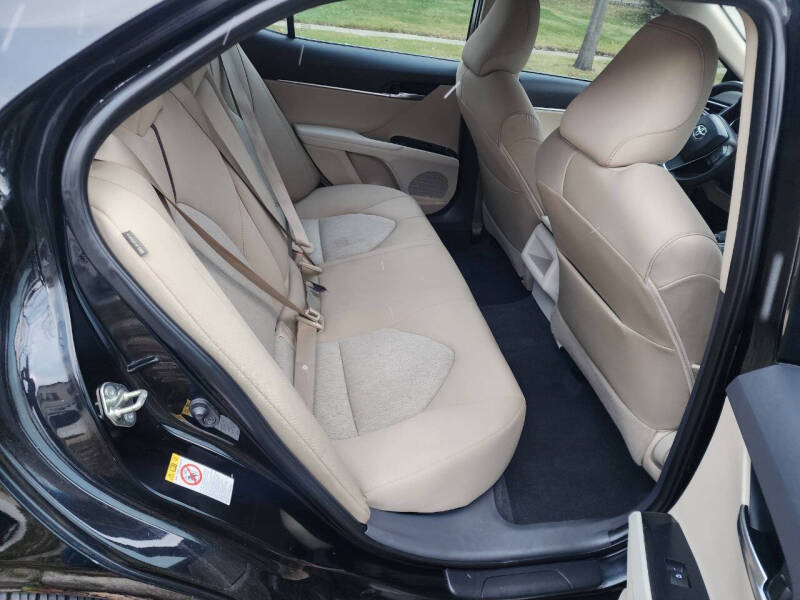 2018 Toyota Camry LE