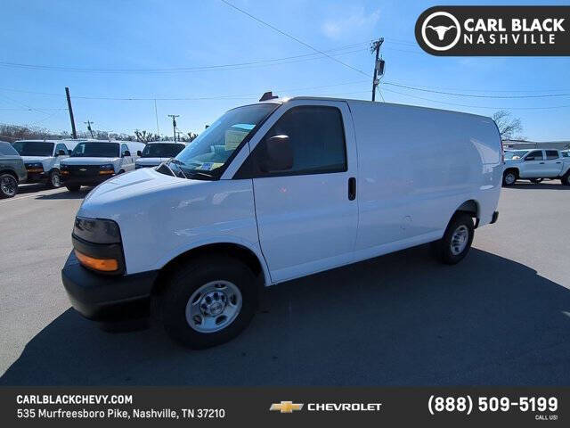 2025 Chevrolet Express 2500