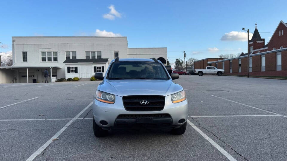 2009 Hyundai SANTA FE for sale at Caropedia in Dunn, NC