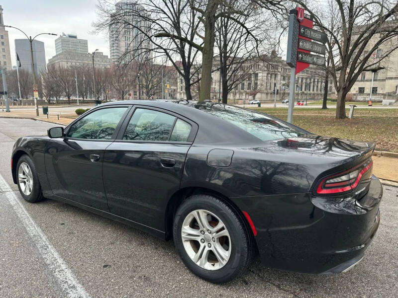2019 Dodge Charger SXT