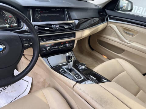 2014 BMW 5 Series 528i