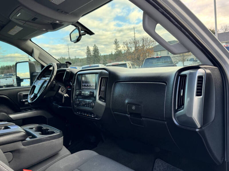 2016 Chevrolet Silverado 3500HD LT