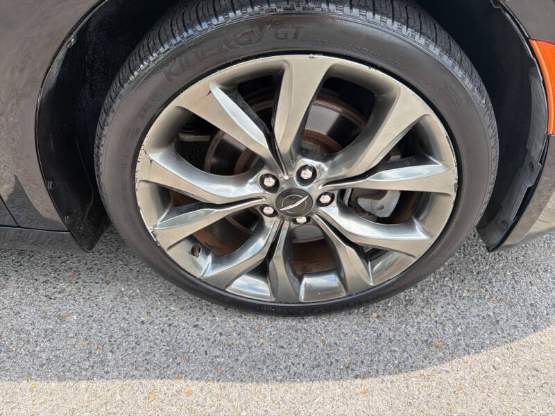 2015 Chrysler 200 S