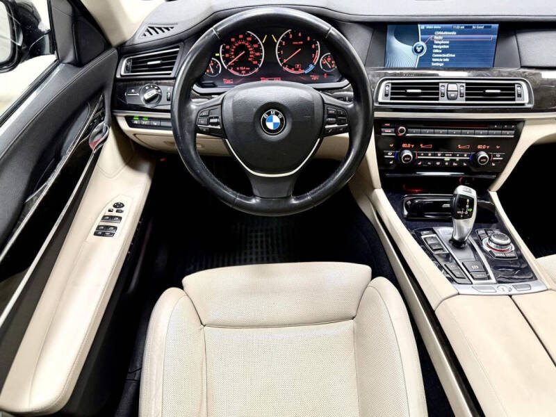 2012 BMW 7 Series 750Li