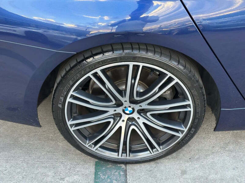 2019 BMW 5 Series 540i