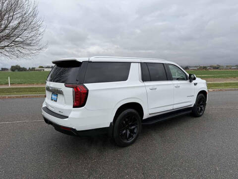 2021 GMC Yukon XL SLT
