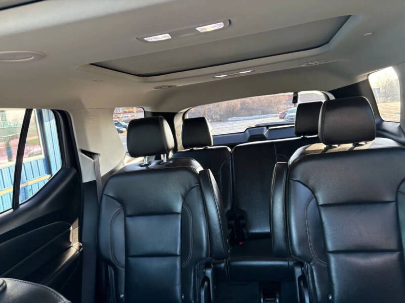 2021 Chevrolet Traverse RS