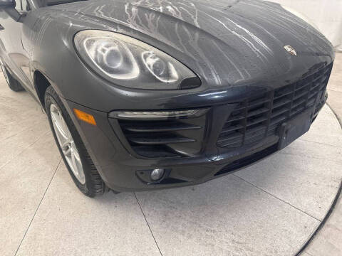 2017 Porsche Macan