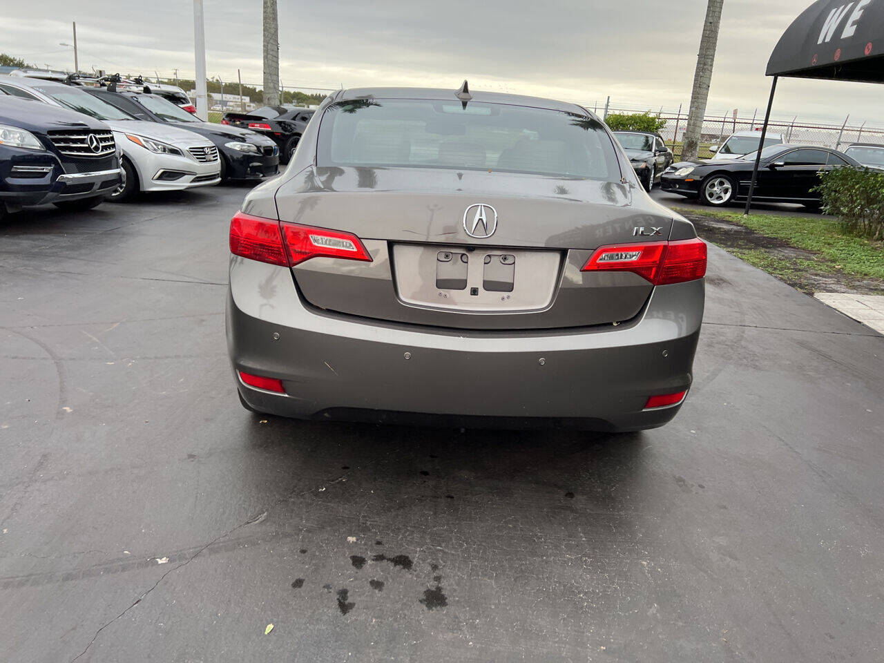 2013 Acura ILX  - $8,900