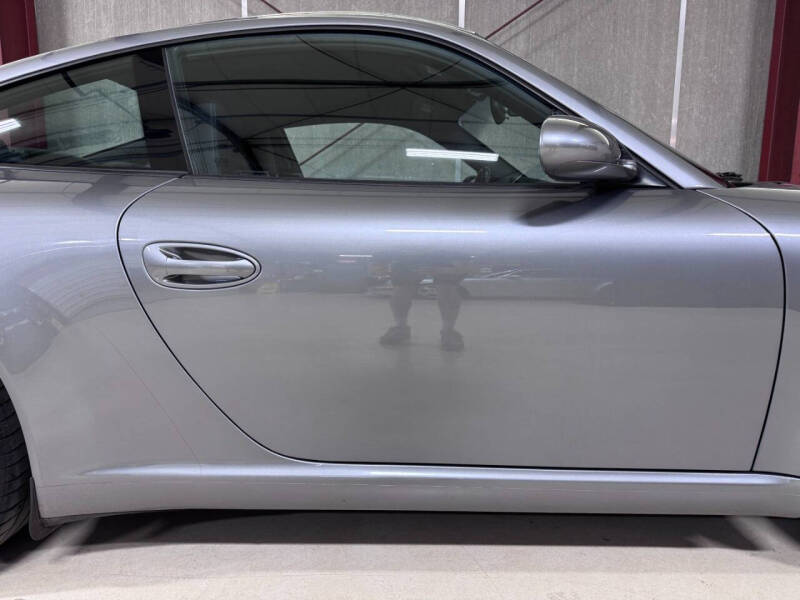 2005 Porsche 911 Carrera