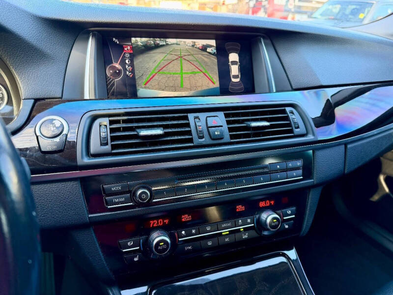 2016 BMW 5 Series 528i