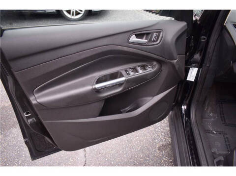 2016 Ford C-MAX Hybrid SE