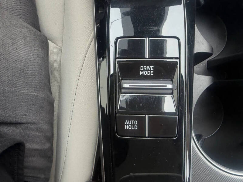 2022 Hyundai Sonata Hybrid Blue