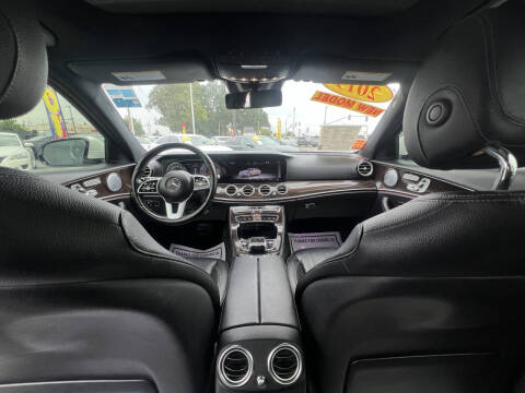 2019 Mercedes-Benz E-Class E 300