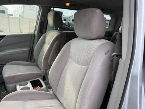 2015 Nissan Quest 3.5 SV