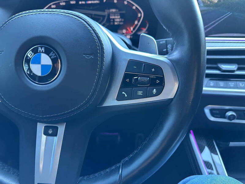 2022 BMW X5 M50i