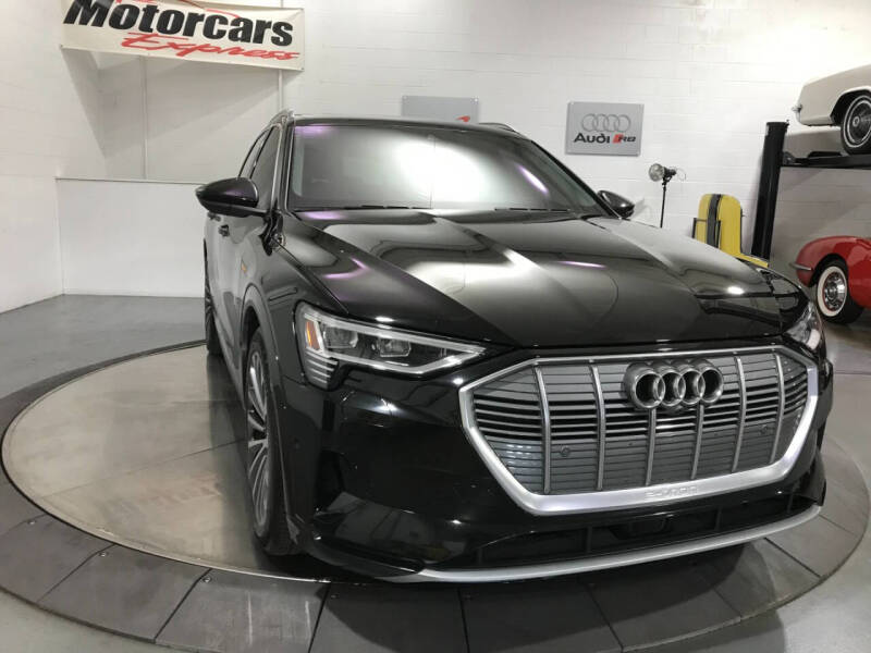 2019 Audi e-tron quattro Prestige